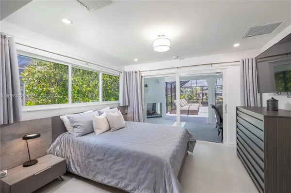 $25,000 | 1575 Osprey Avenue, Naples, FL 34102