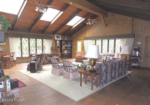 19 Slaymaker Road Milford, PA 18337 - Photo 4 of 21