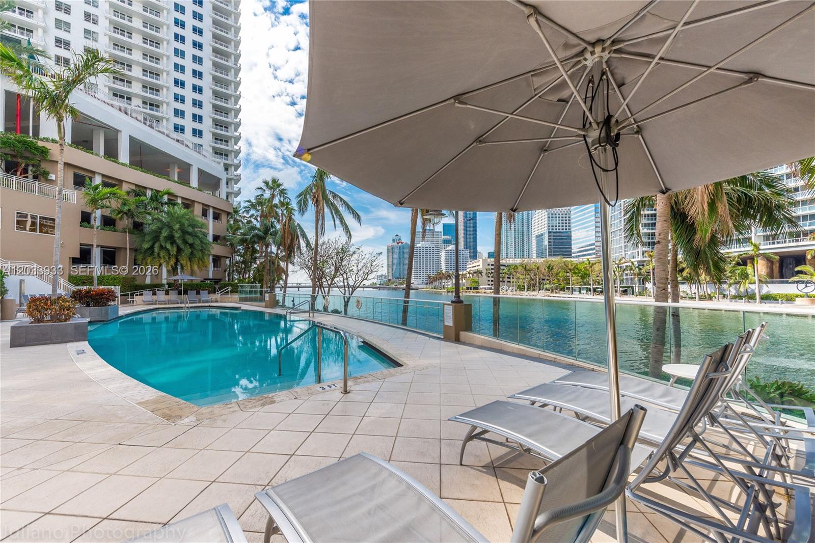 901 Brickell Key Boulevard, Unit 2206 Miami, FL 33131 - Photo 25 of 28