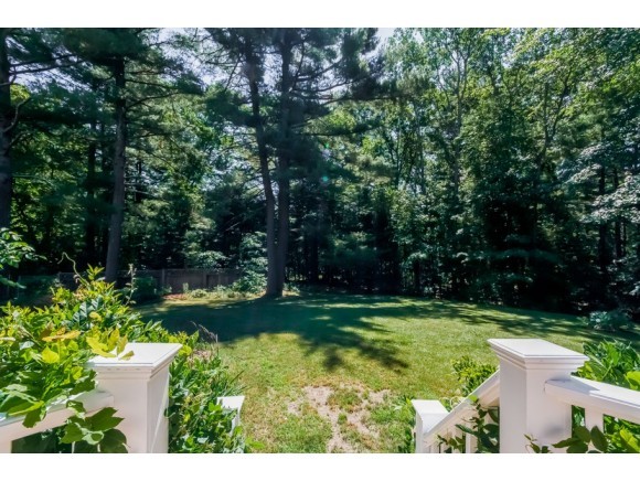 23 Meadowbrook Road Derry, NH 03038 - Photo 28 of 31