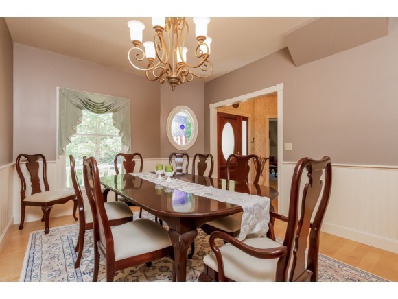 23 Meadowbrook Road Derry, NH 03038 - Photo 10 of 31