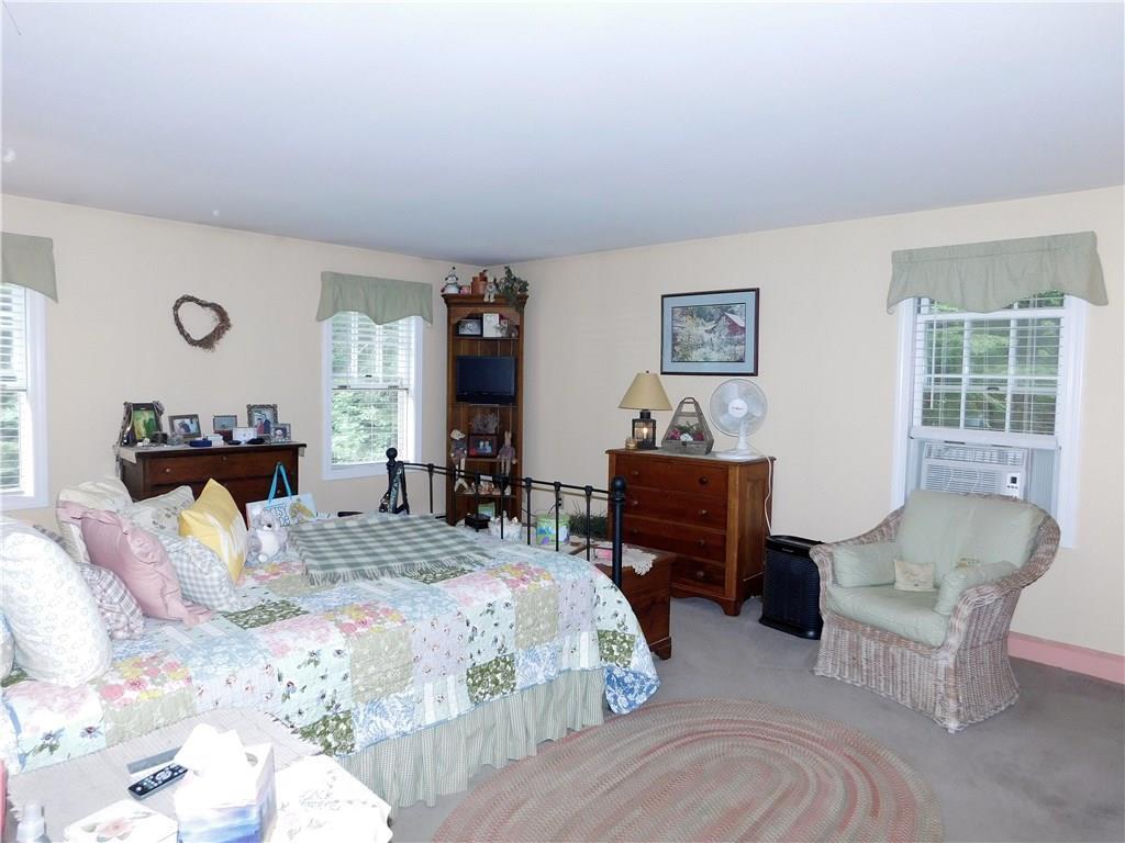 7 Southgate Road Kennebunk, ME 04043 - Photo 9 of 16 Photo