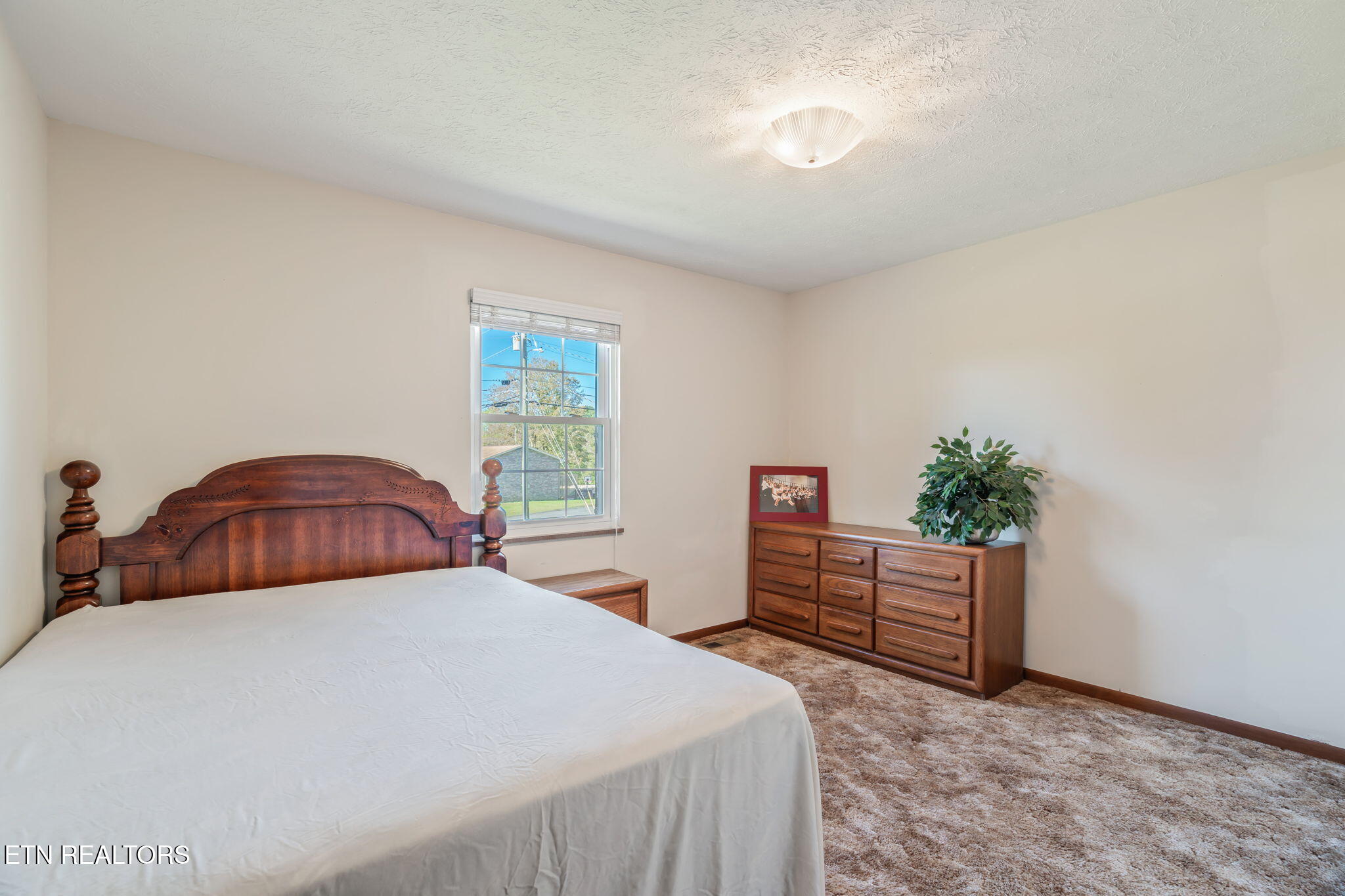 8408 Graceland Road Corryton, TN 37721 - Photo 21 of 47 21-web-or-mls-8408 Graceland Road-32