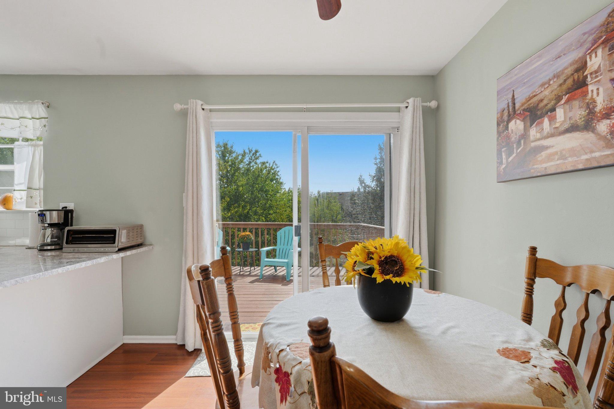 1014 Rafter Road Norristown, PA 19403 - Photo 15 of 49 You can fit bar stools here