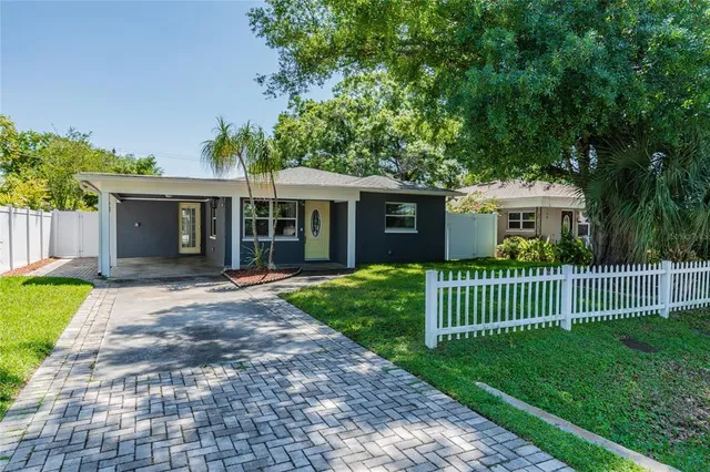 $3,250 | 4106 West Carmen Street, Tampa, FL 33609