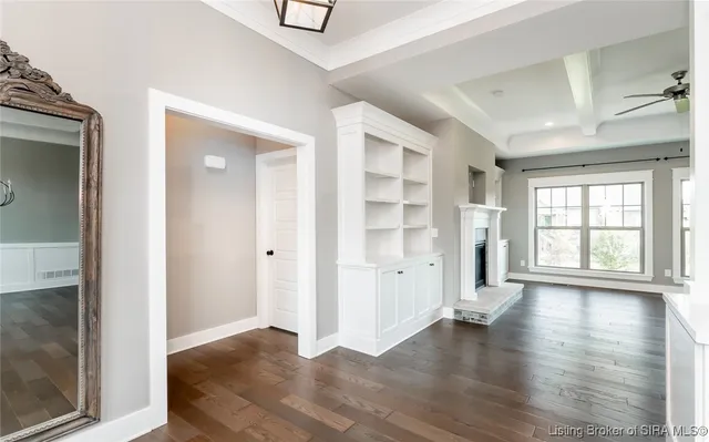 $619,900 | 3008 Saratoga Lane, Sellersburg, IN 47172