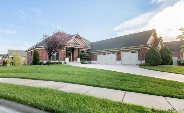$619,900 | 3008 Saratoga Lane, Sellersburg, IN 47172