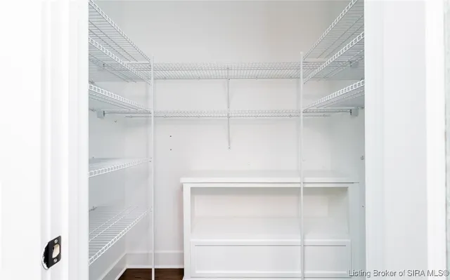 $619,900 | 3008 Saratoga Lane, Sellersburg, IN 47172