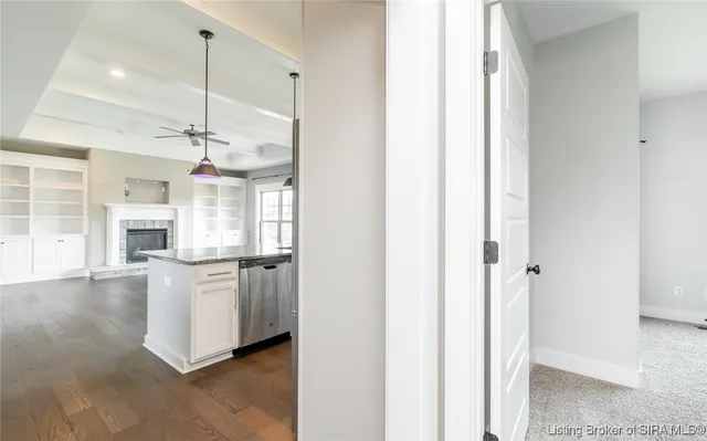 $619,900 | 3008 Saratoga Lane, Sellersburg, IN 47172