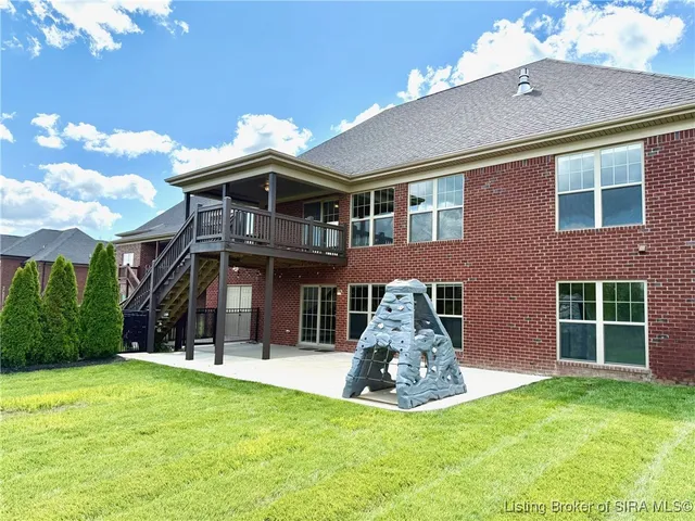 $619,900 | 3008 Saratoga Lane, Sellersburg, IN 47172