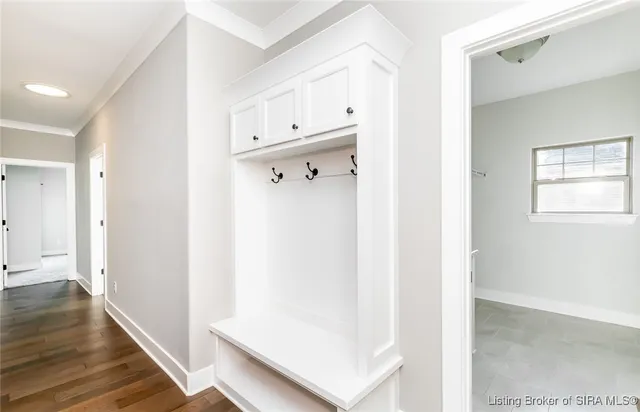 $619,900 | 3008 Saratoga Lane, Sellersburg, IN 47172