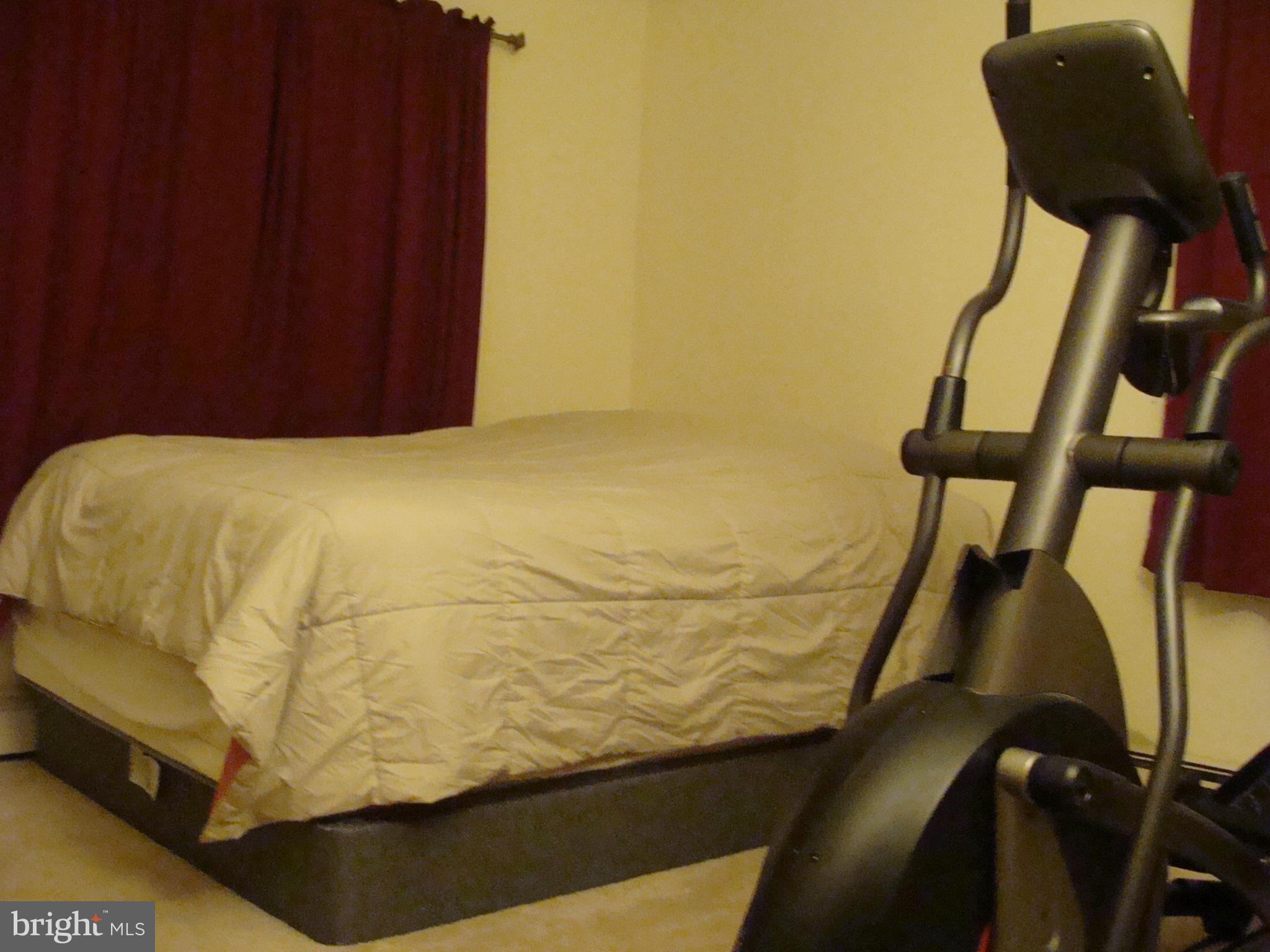 585 Klockner Road Hamilton, NJ 08619 - Photo 16 of 33 3rd. Bedroom 1st. Floor