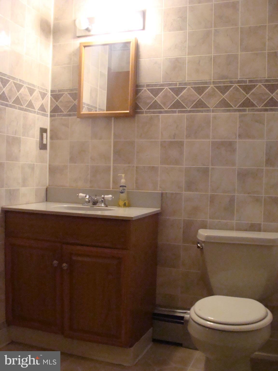 585 Klockner Road Hamilton, NJ 08619 - Photo 19 of 33 2nd Bathroom 1st. Floor