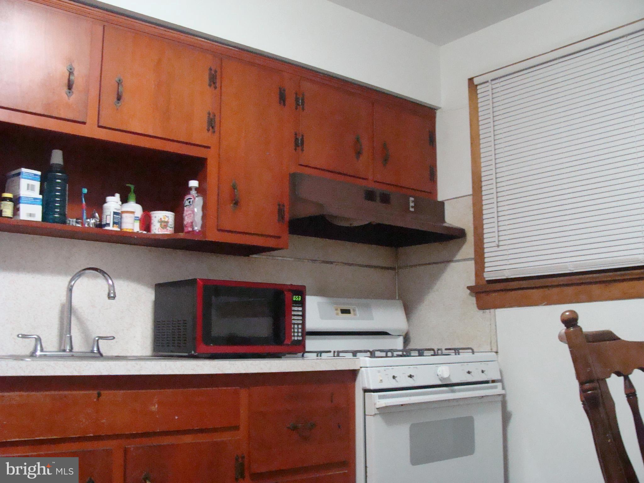 585 Klockner Road Hamilton, NJ 08619 - Photo 28 of 33 Kitchen 2nd Floor Apartment