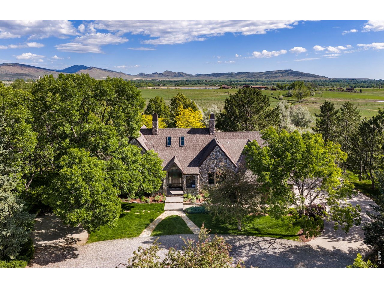 5575 St Vrain Road Longmont, CO 80503 - Photo 4 of 50