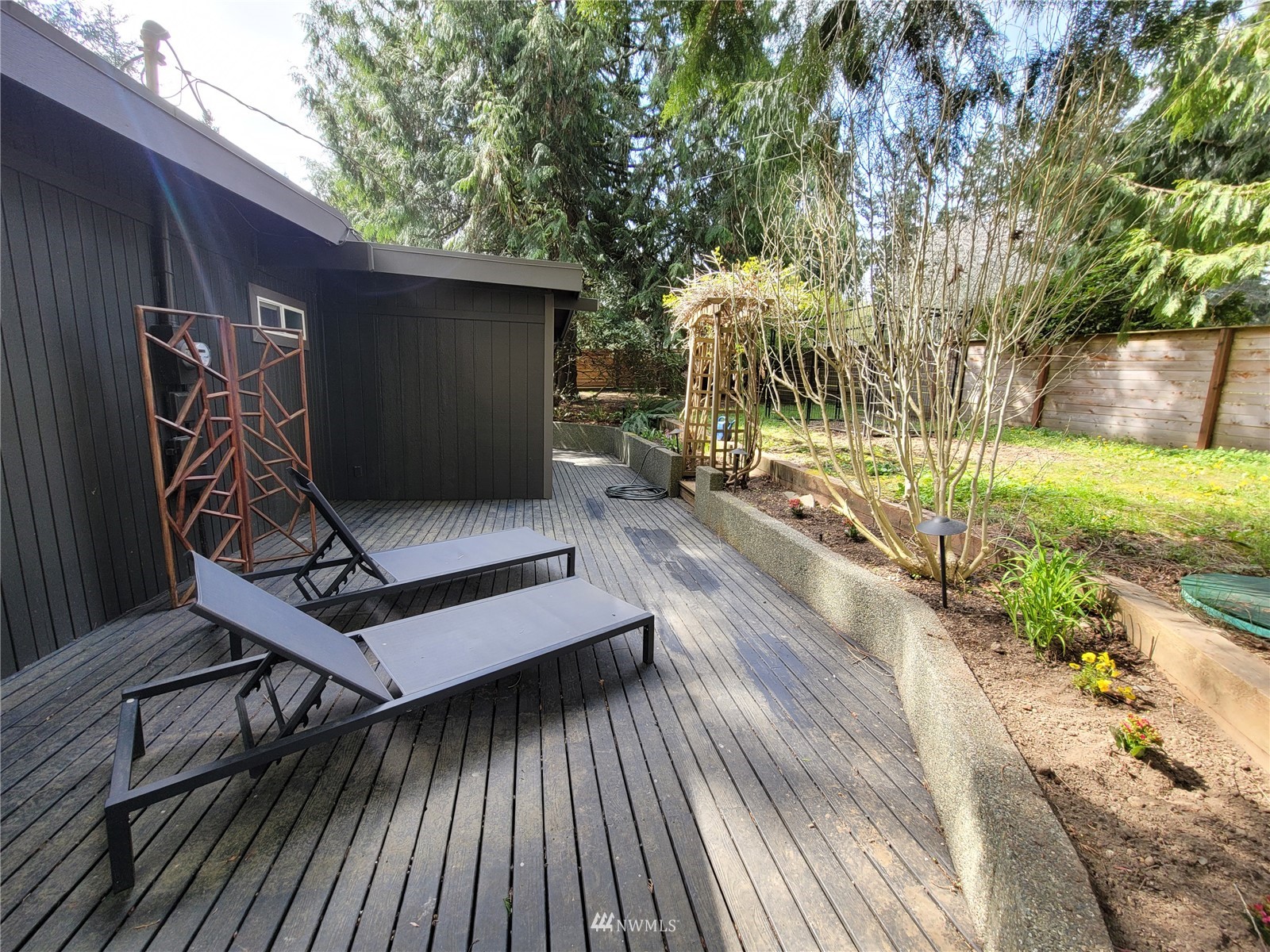 16002 Southeast 116th Street Renton, WA 98059 - Photo 14 of 24 Gallery Image 14
