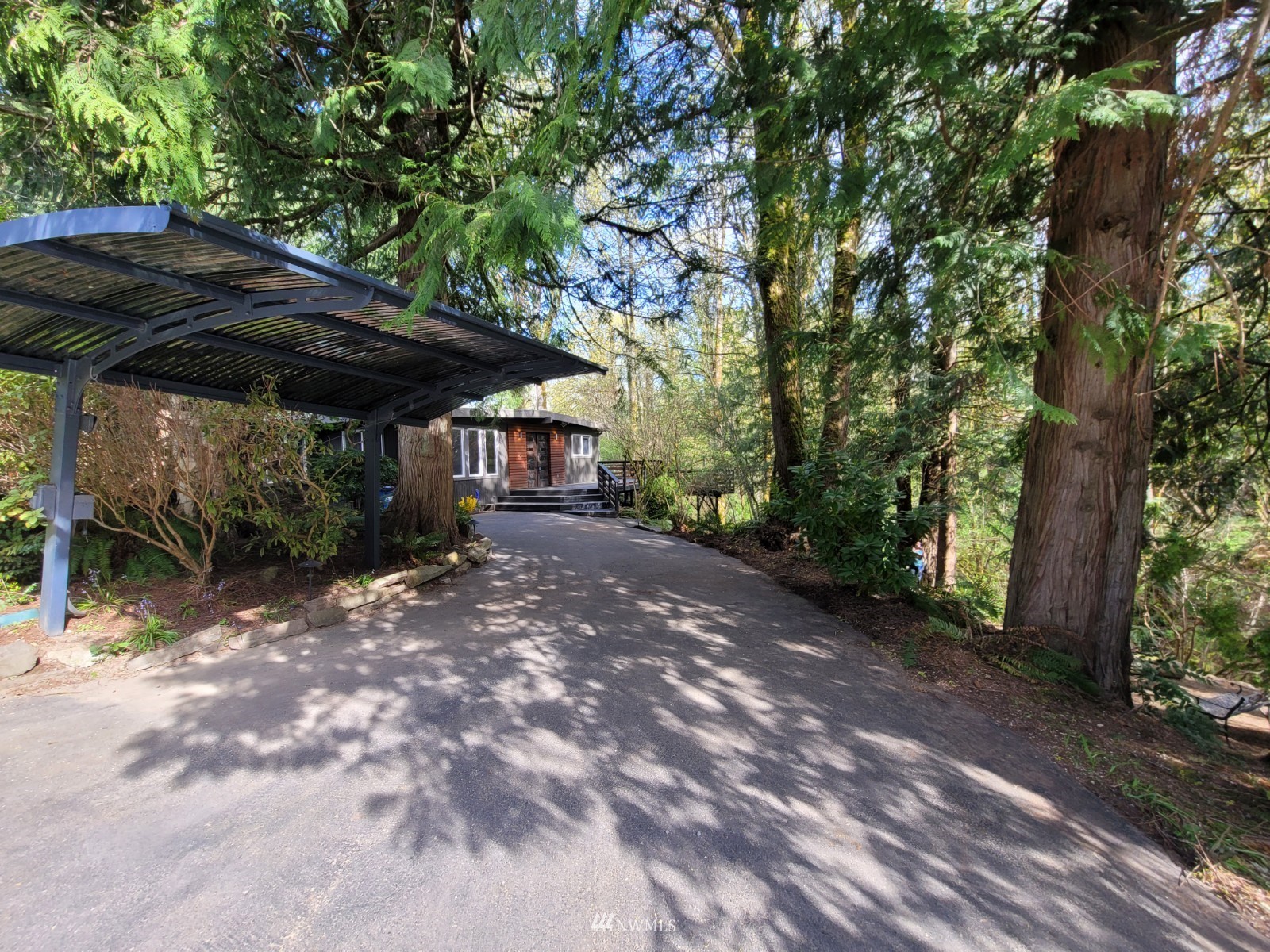16002 Southeast 116th Street Renton, WA 98059 - Photo 2 of 24 Gallery Image 2