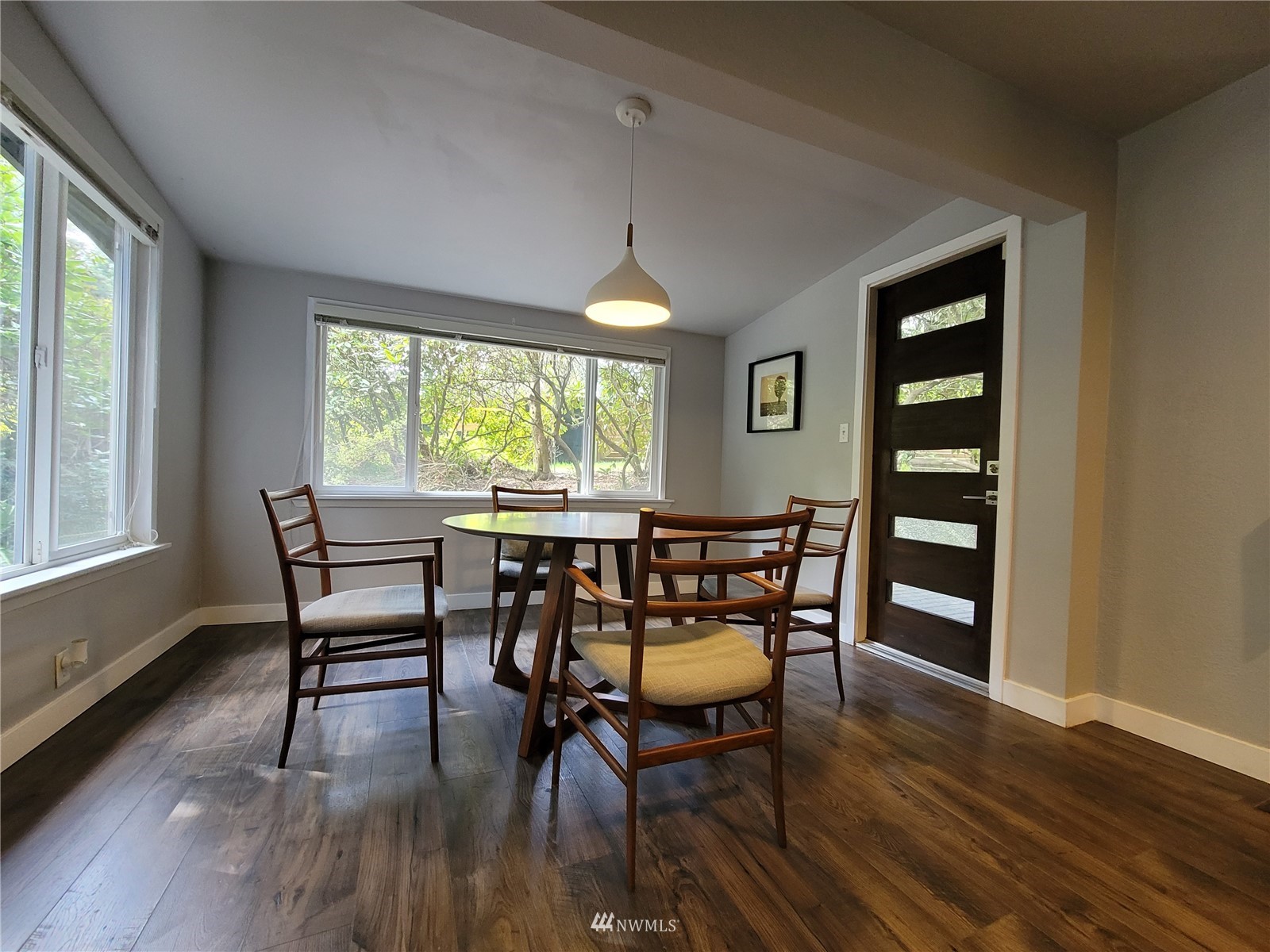 16002 Southeast 116th Street Renton, WA 98059 - Photo 6 of 24 Gallery Image 6