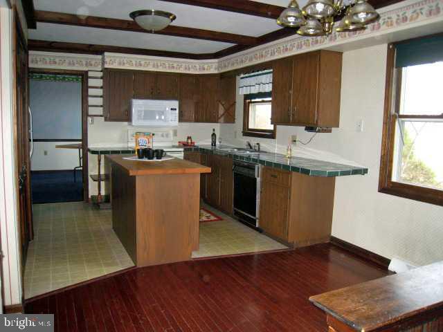 8 Bullfrog Road Grantville, PA 17028 - Photo 12 of 25 Gallery Image 12