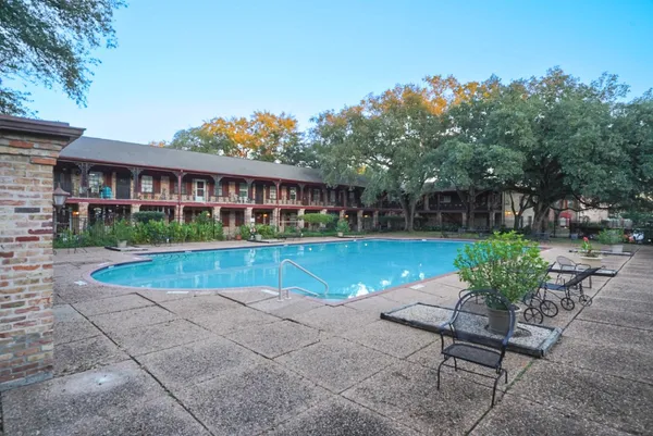 $800 | 5216 Arboles Drive, Unit 10, Houston, TX 77035
