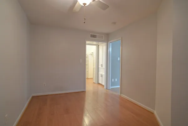 $800 | 5216 Arboles Drive, Unit 10, Houston, TX 77035