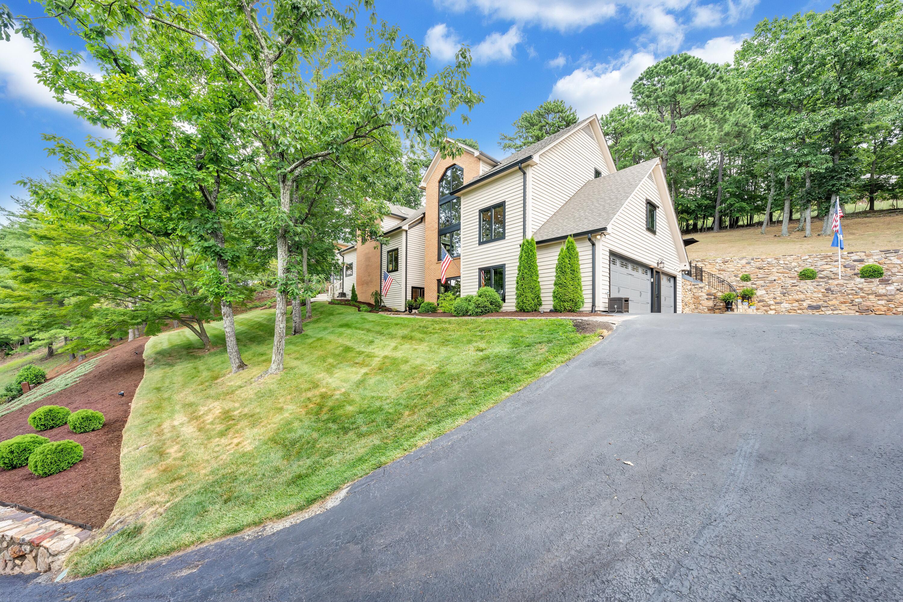 5216 Fox Ridge Road Southwest Roanoke, VA 24018 - Photo 5 of 97 Fox Ridge - 3