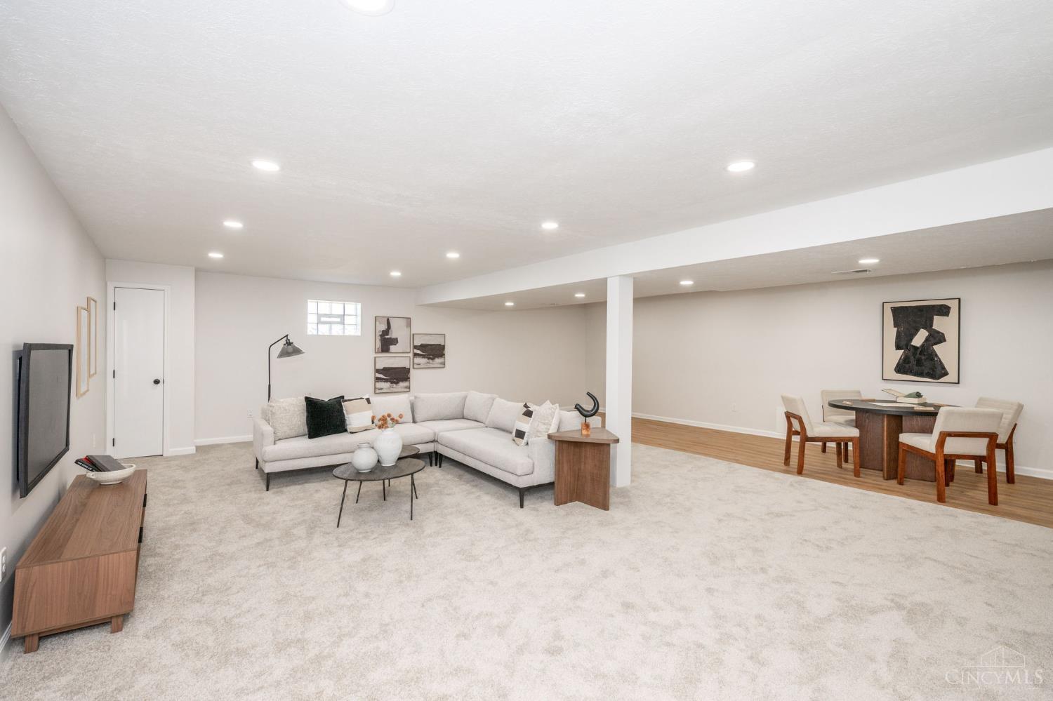 3543 Rackacres Drive Cincinnati, OH 45211 - Photo 48 of 55