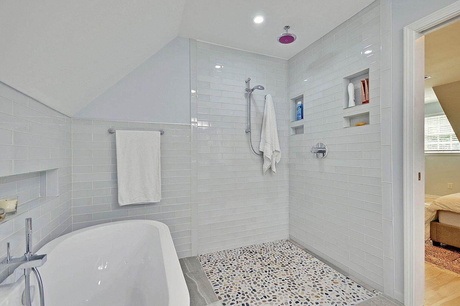 15 Horlbeck Alley, Unit 15 Charleston, SC 29401 - Photo 24 of 30 20250105183627723983000000-o