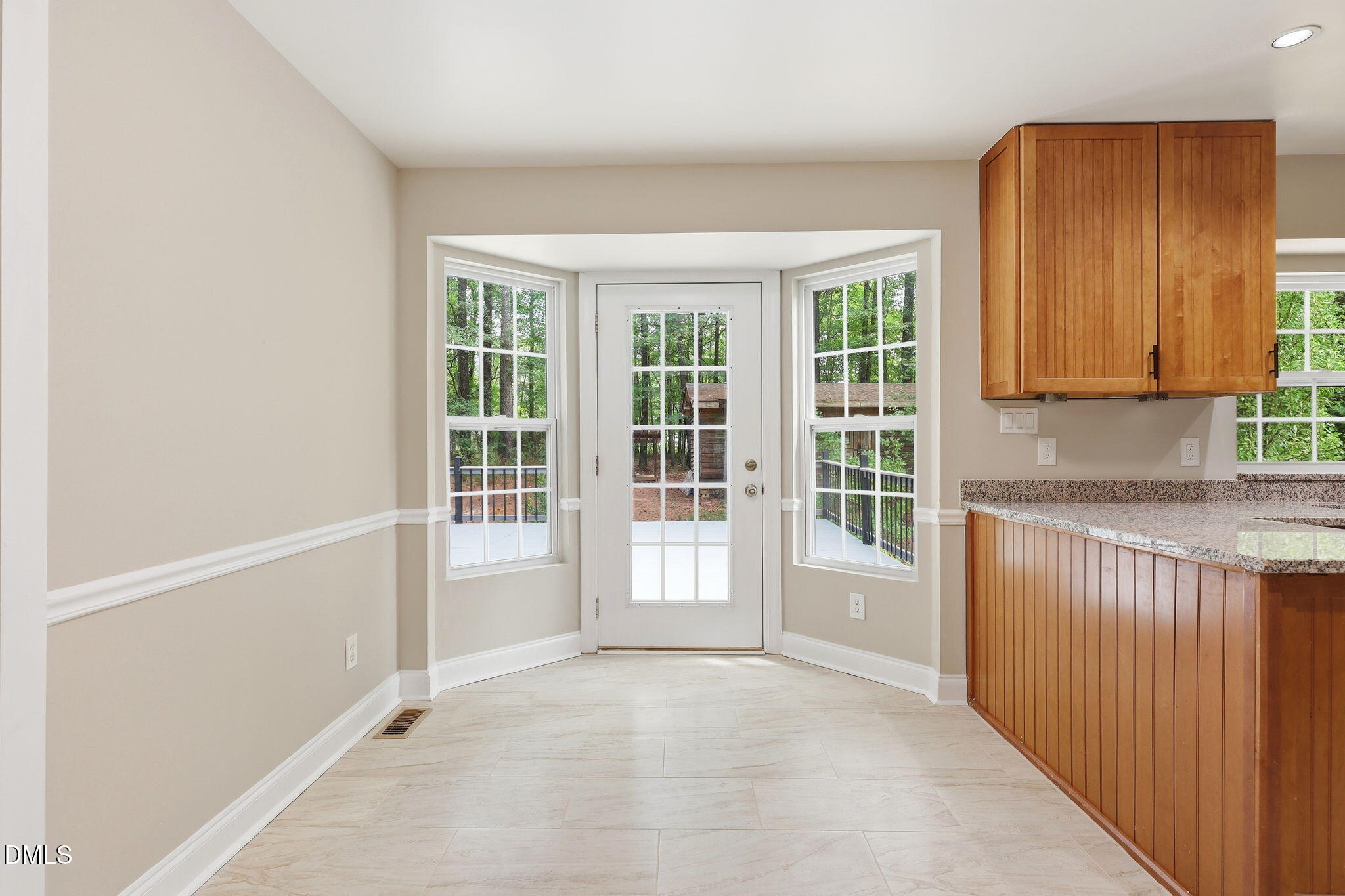 9812 Gralyn Road Raleigh, NC 27613 - Photo 11 of 39
