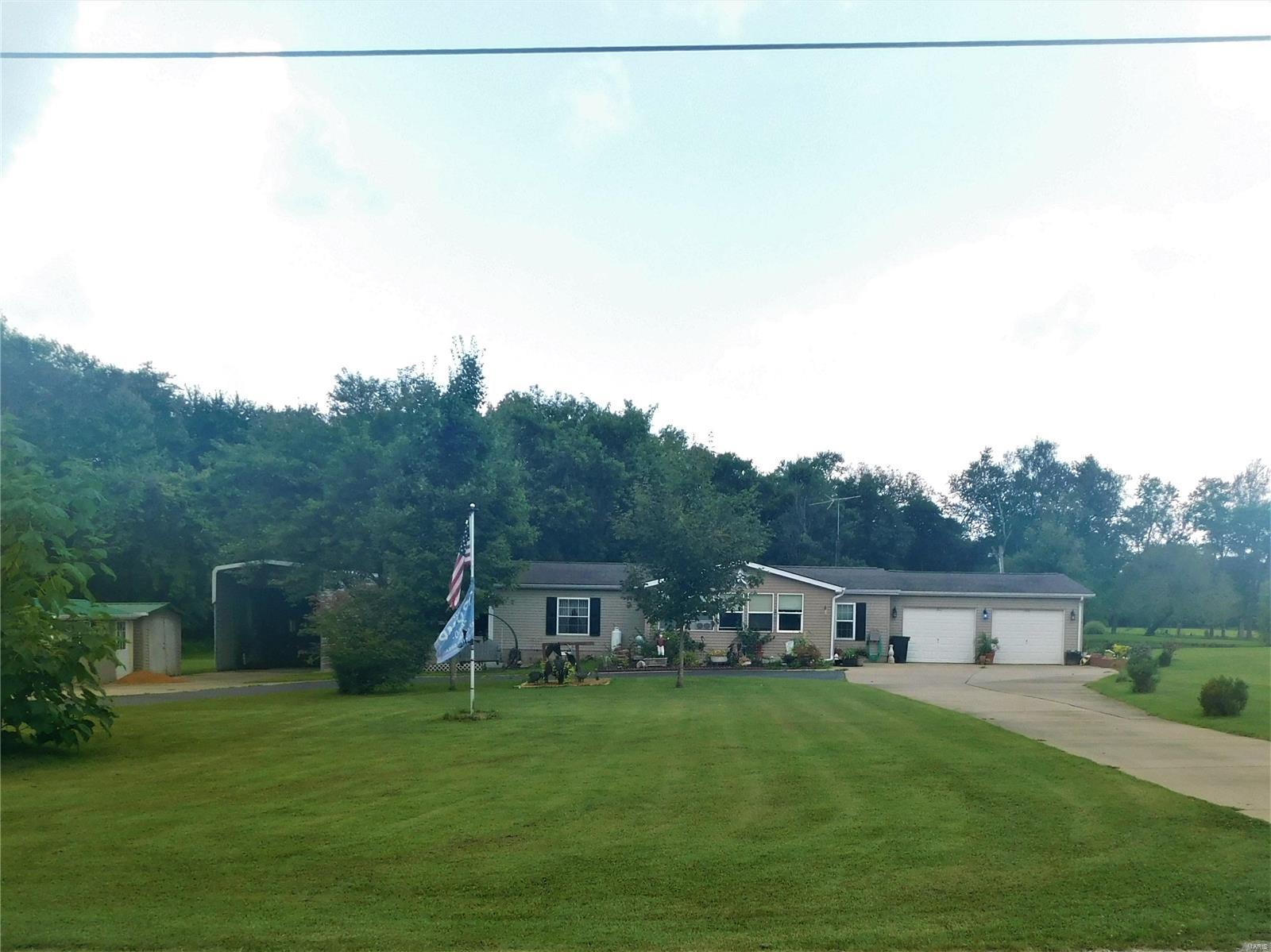 11941 Norman Road Marion, IL 62959 - Photo 1 of 29 Gallery Image 1