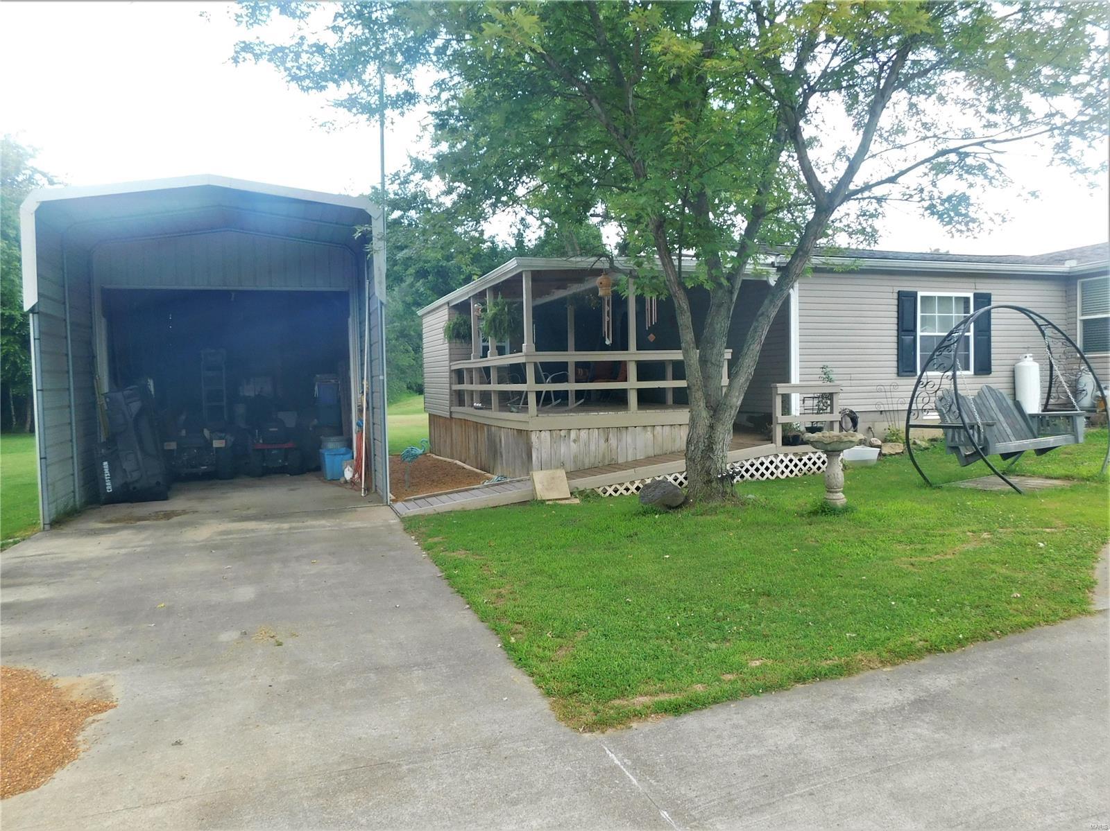 11941 Norman Road Marion, IL 62959 - Photo 3 of 29 Gallery Image 3