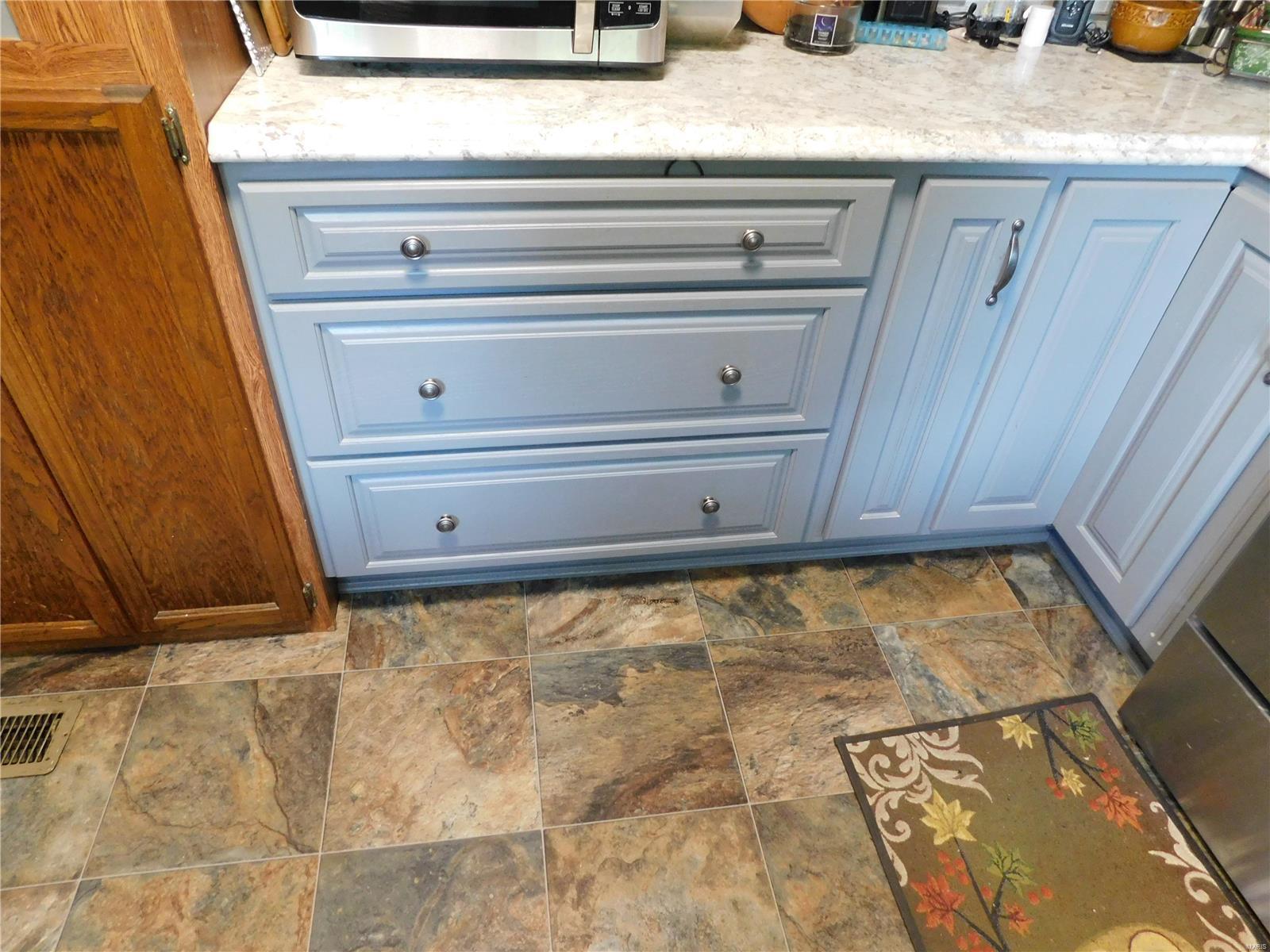 11941 Norman Road Marion, IL 62959 - Photo 9 of 29 Gallery Image 9