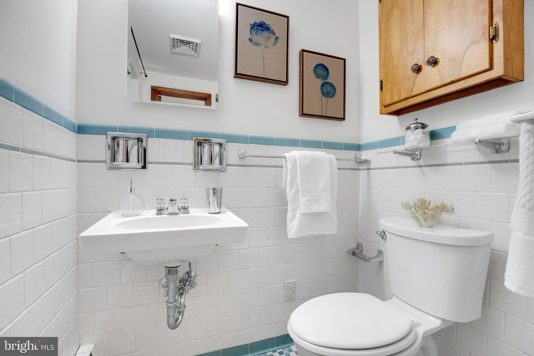 45382 Sypher Road California, MD 20619 - Photo 26 of 58 Primary bathroom