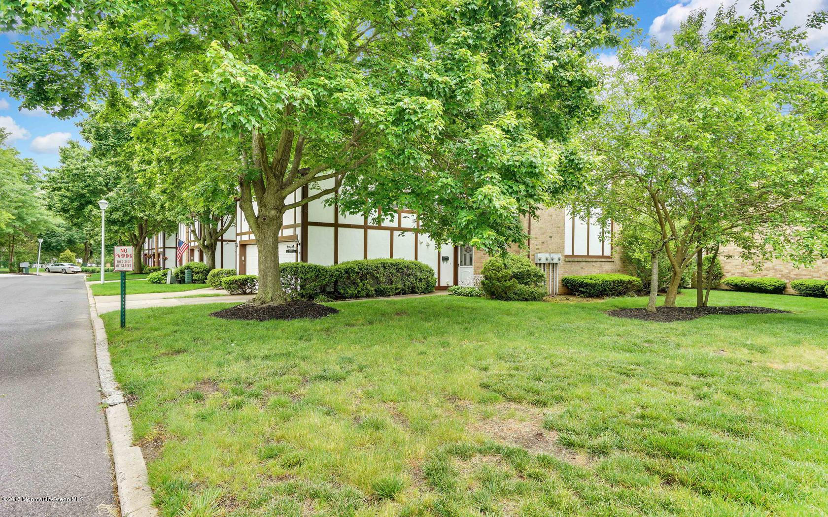 83 Willow Lane Spring Lake Heights, NJ 07762 - Photo 4 of 21 4
