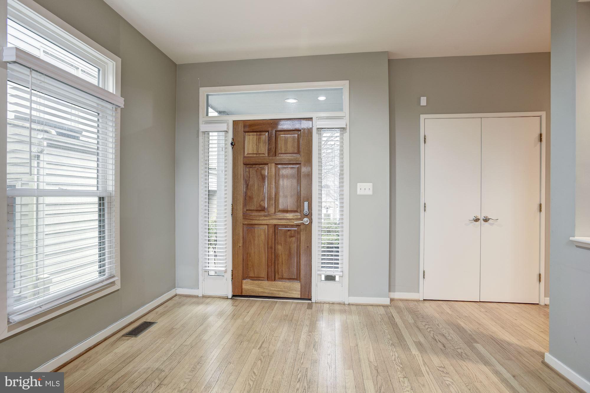 2021 Beacon Place Reston, VA 20191 - Photo 2 of 55