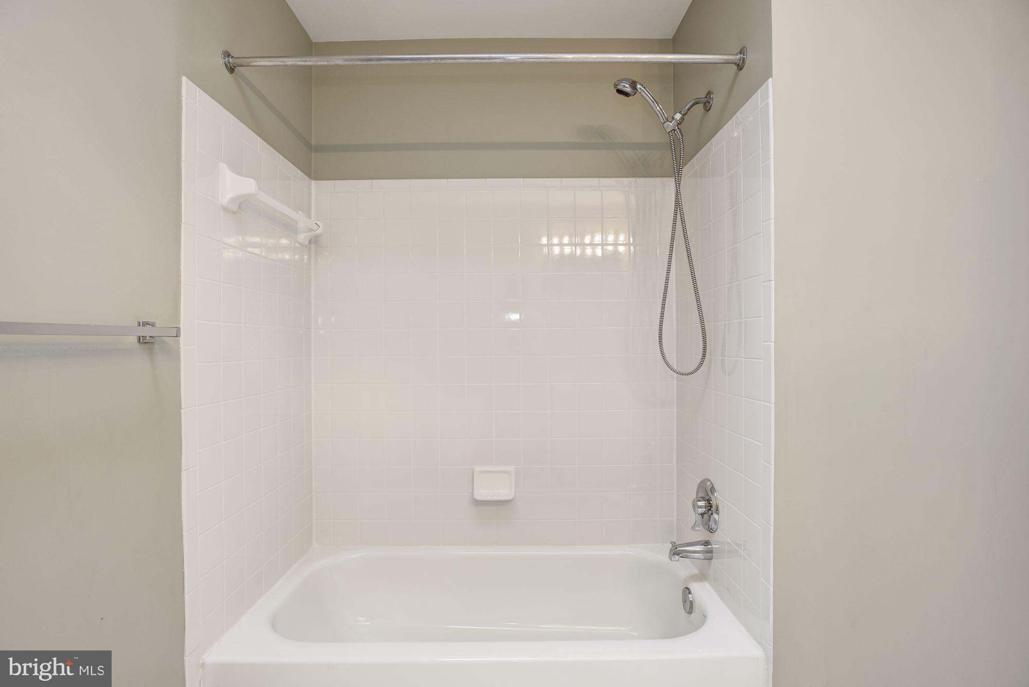 2021 Beacon Place Reston, VA 20191 - Photo 37 of 55