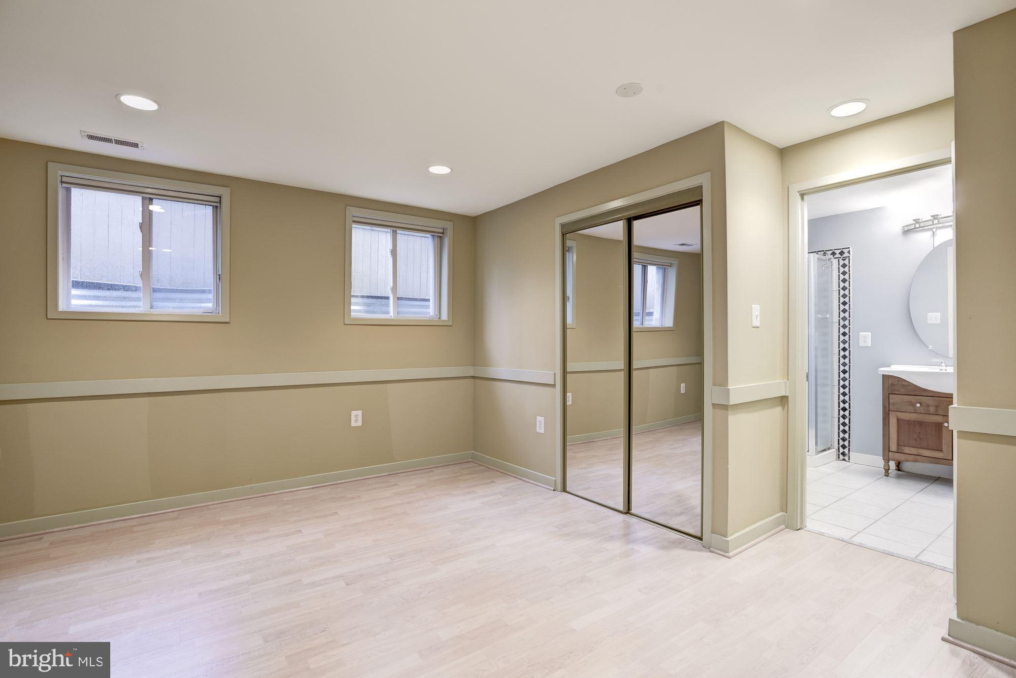2021 Beacon Place Reston, VA 20191 - Photo 44 of 55
