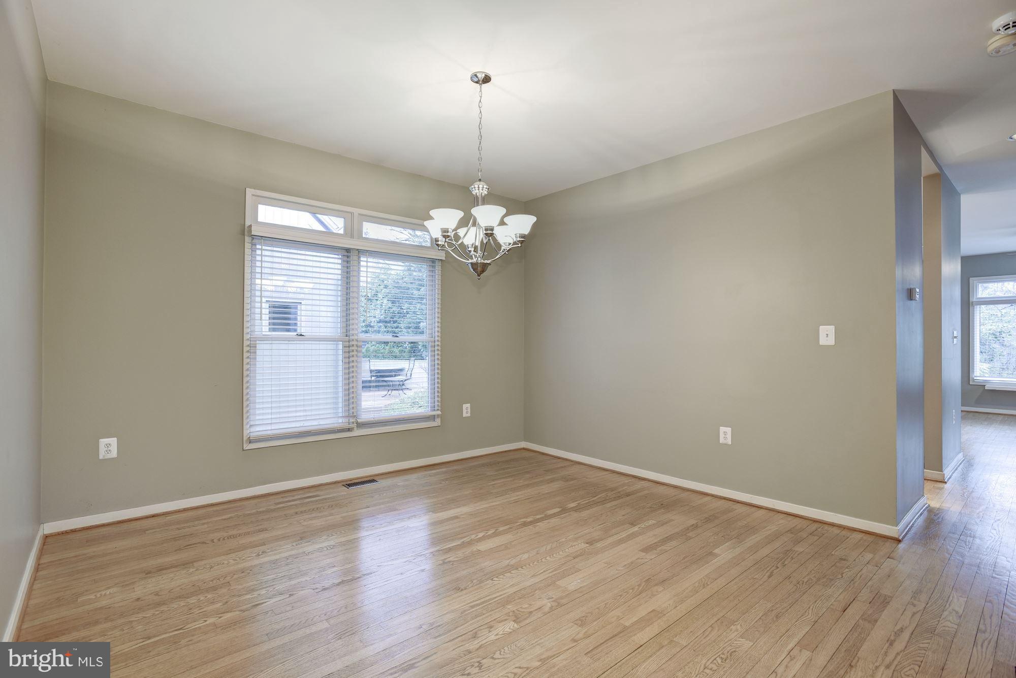 2021 Beacon Place Reston, VA 20191 - Photo 8 of 55