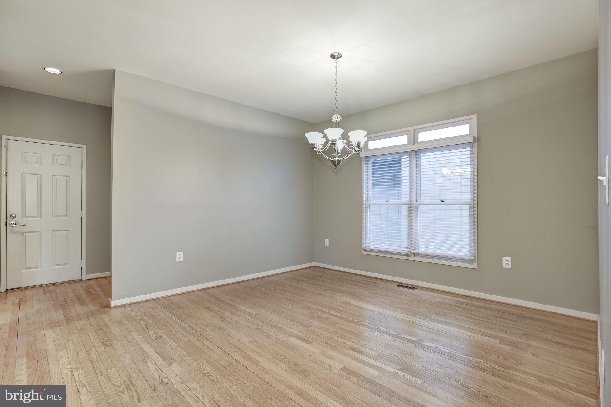 2021 Beacon Place Reston, VA 20191 - Photo 9 of 55