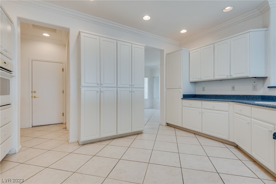 3054 Canal Walk Road Henderson, NV 89052 - Photo 9 of 31