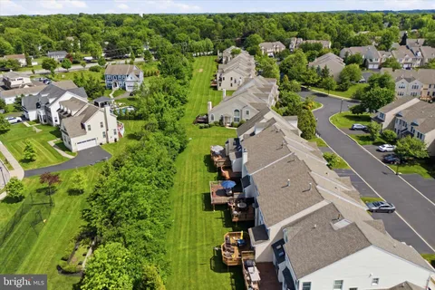 $579,900 | 112 Sumter Place, Unit 25, Ambler, PA 19002