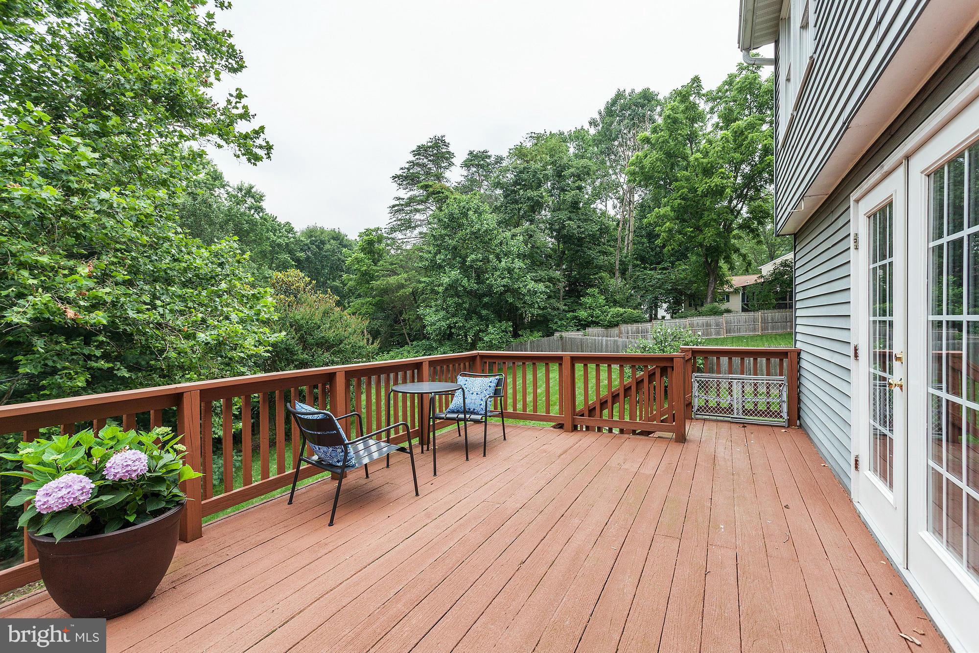 7825 Roundabout Way Springfield, VA 22153 - Photo 23 of 30 Exterior (Rear)