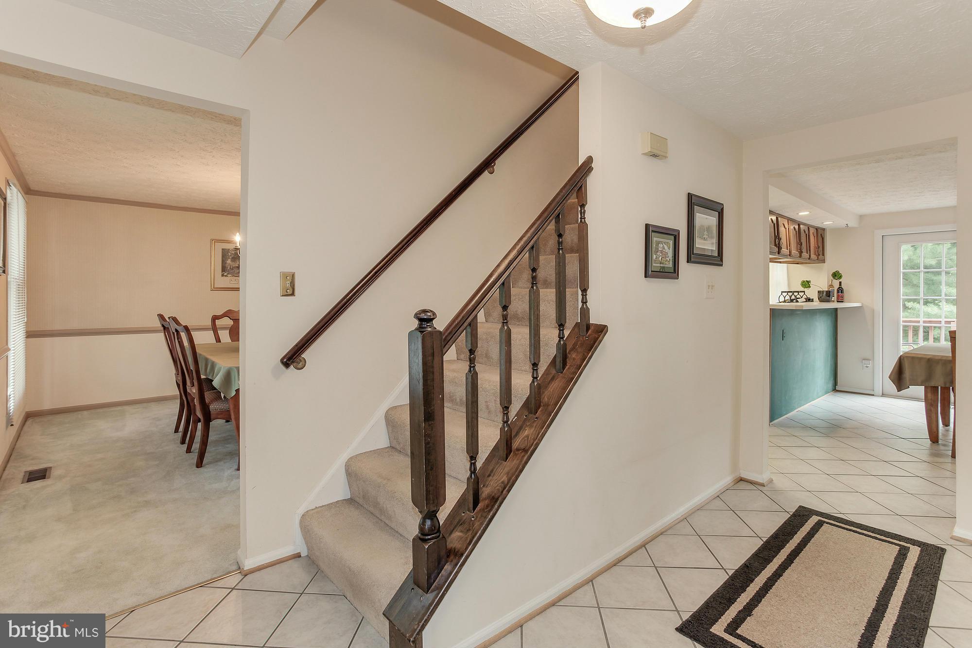 7825 Roundabout Way Springfield, VA 22153 - Photo 8 of 30 Interior (General)