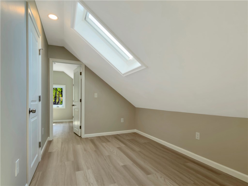 2185 Post Road South Kingstown, RI 02879 - Photo 15 of 35