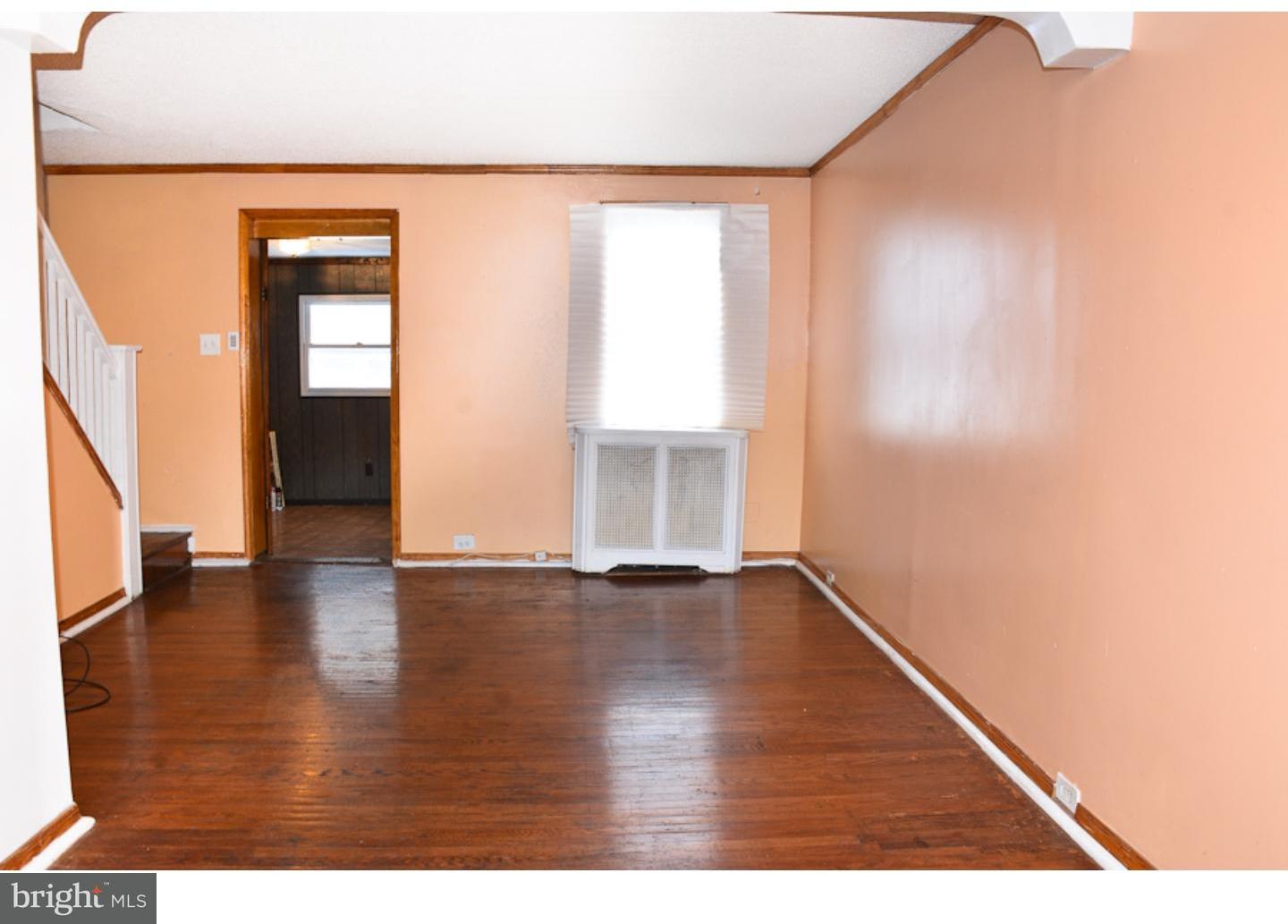7034 Guilford Road Upper Darby, PA 19082 - Photo 3 of 12 Living Room