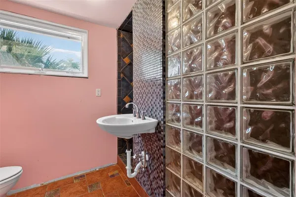 $345,000 | 339 North Clayton Street, Mount Dora, FL 32757