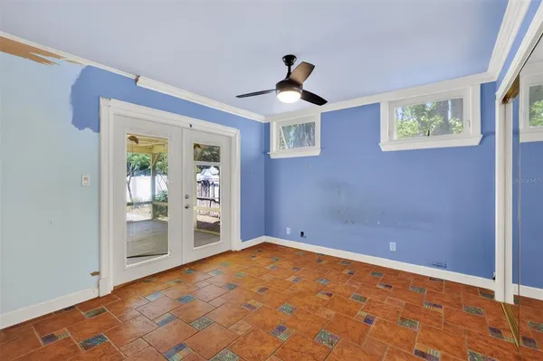 $345,000 | 339 North Clayton Street, Mount Dora, FL 32757
