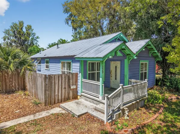$345,000 | 339 North Clayton Street, Mount Dora, FL 32757