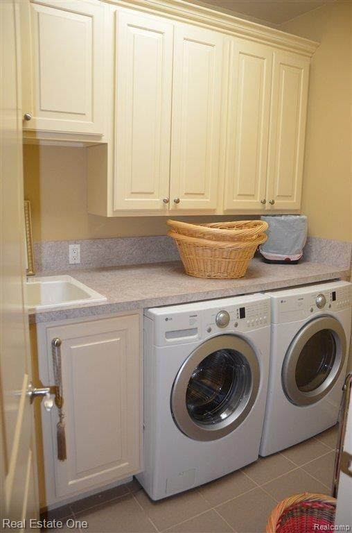 1178 Mill Valley Street Rochester, MI 48306 - Photo 18 of 21 Laundry