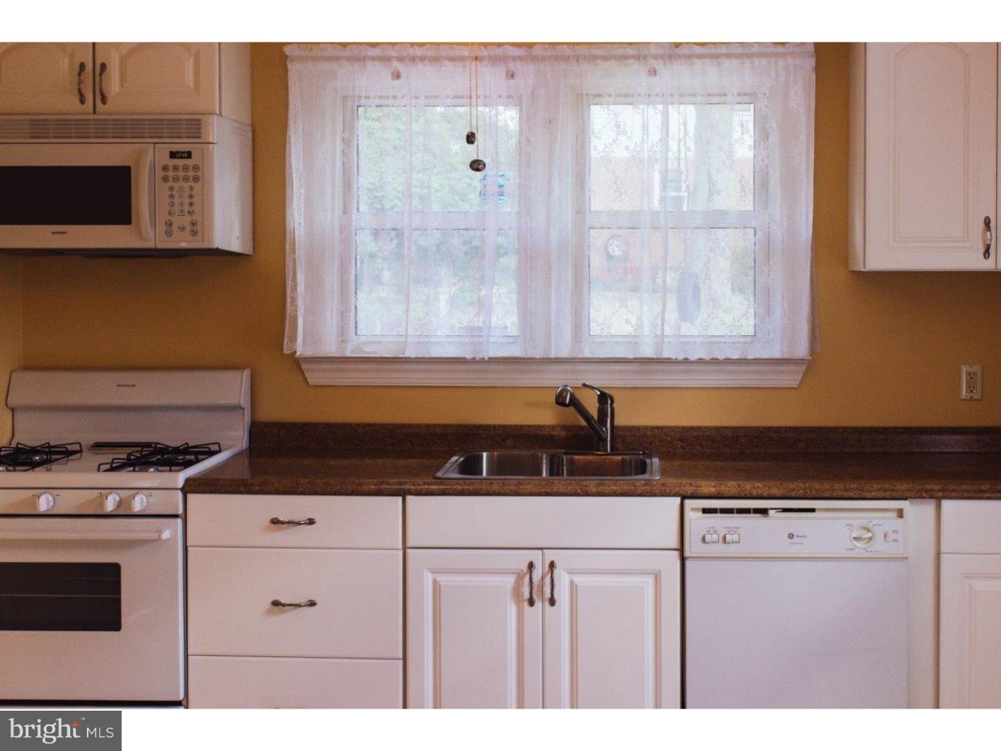 2004 Mill Road Upper Chichester, PA 19061 - Photo 13 of 25 Kitchen